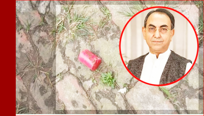 মির্জা আব্বাসের বাসা লক্ষ্য করে দুটি ককটেল নিক্ষেপ