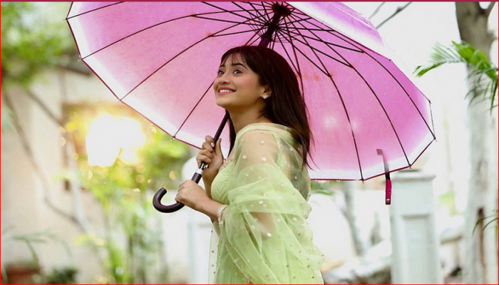 বৃষ্টির সময়ও ফ্যাশনেবল থাকবেন যে ৫ টিপসে