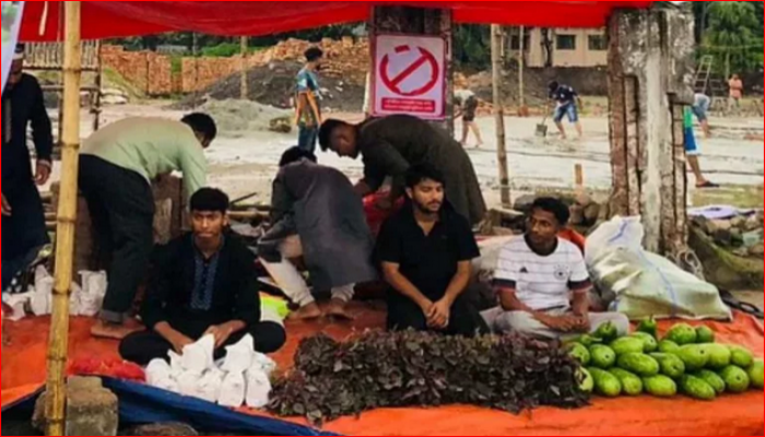 শিক্ষার্থীদের ‘বিনা লাভের দোকান’