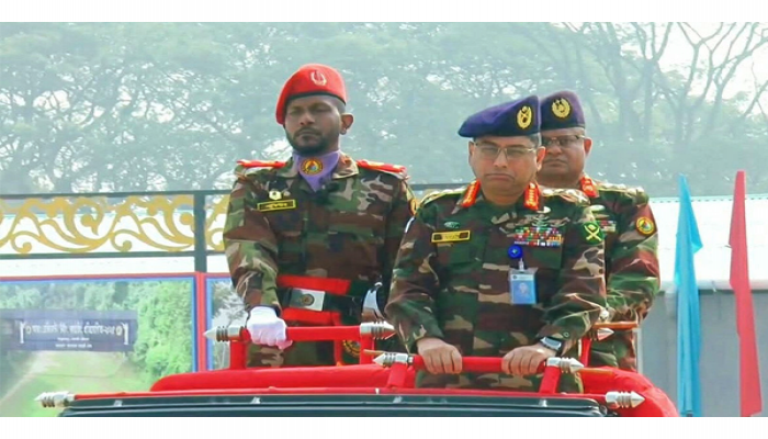 দেশ ও জাতির সেবায় সশস্ত্র বাহিনী সর্বদা নিয়োজিত: সেনাপ্রধান