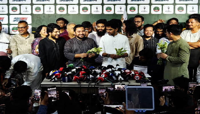 এনসিপিতে অর্ধশতাধিক নেতাকর্মীর যোগদান